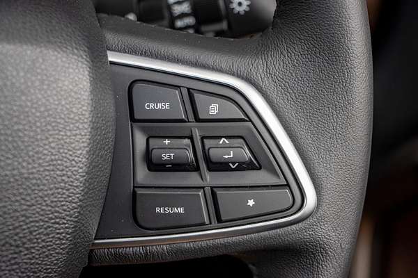 2024 Mahindra Scorpio Z8L