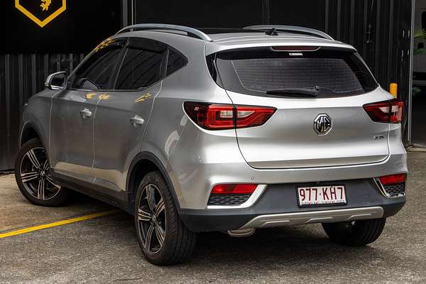2020 MG ZS Essence AZS1