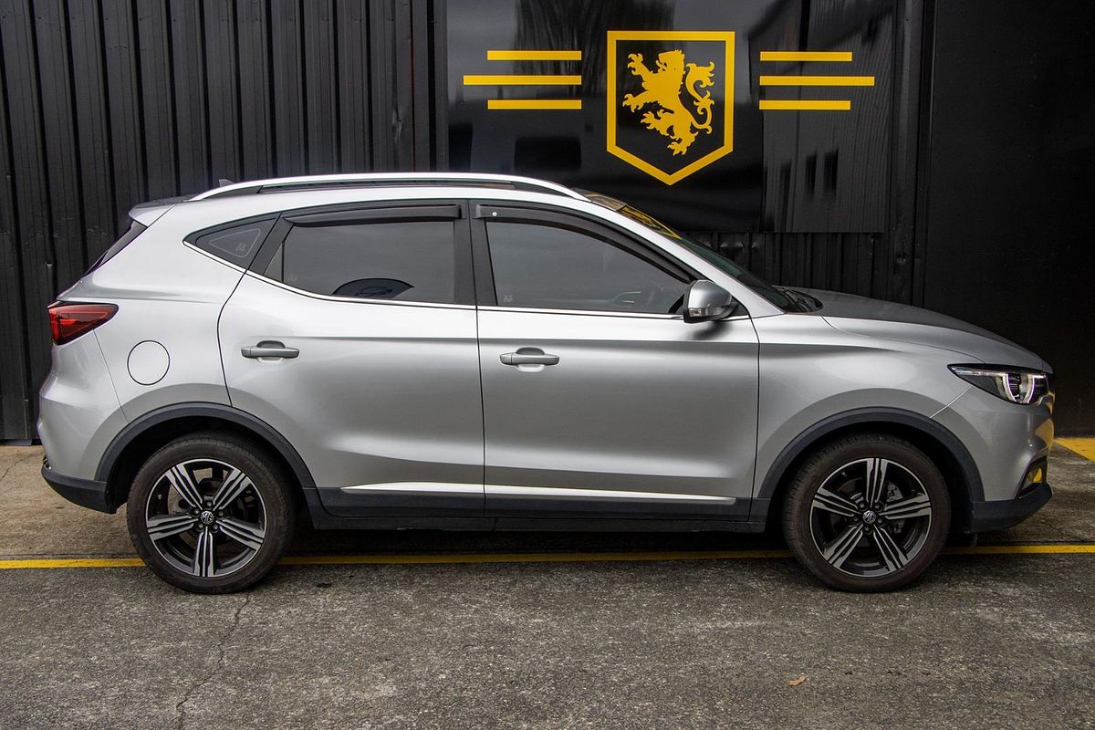 2020 MG ZS Essence AZS1