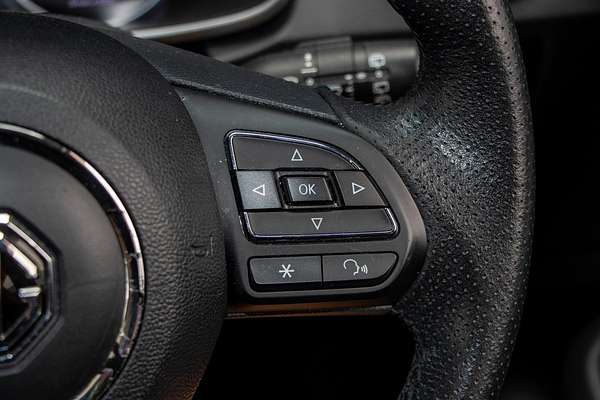 2020 MG ZS Essence AZS1