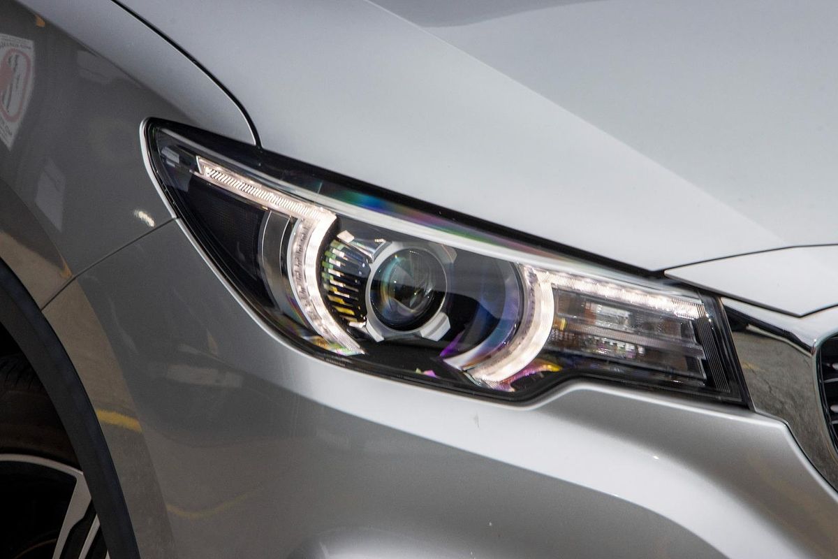 2020 MG ZS Essence AZS1