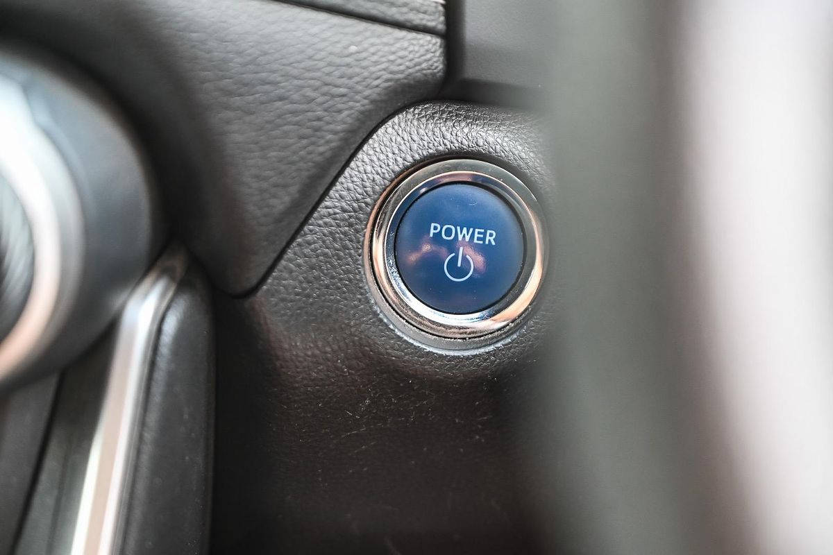 2020 Toyota RAV4 GX AXAH54R