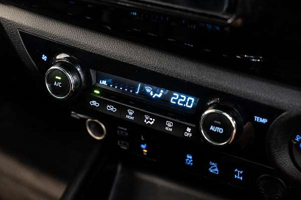 2018 Toyota Hilux Rugged X GUN126R 4X4