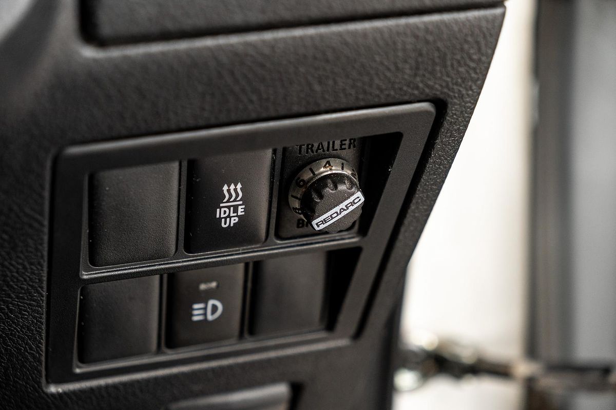 2018 Toyota Hilux Rugged X GUN126R 4X4
