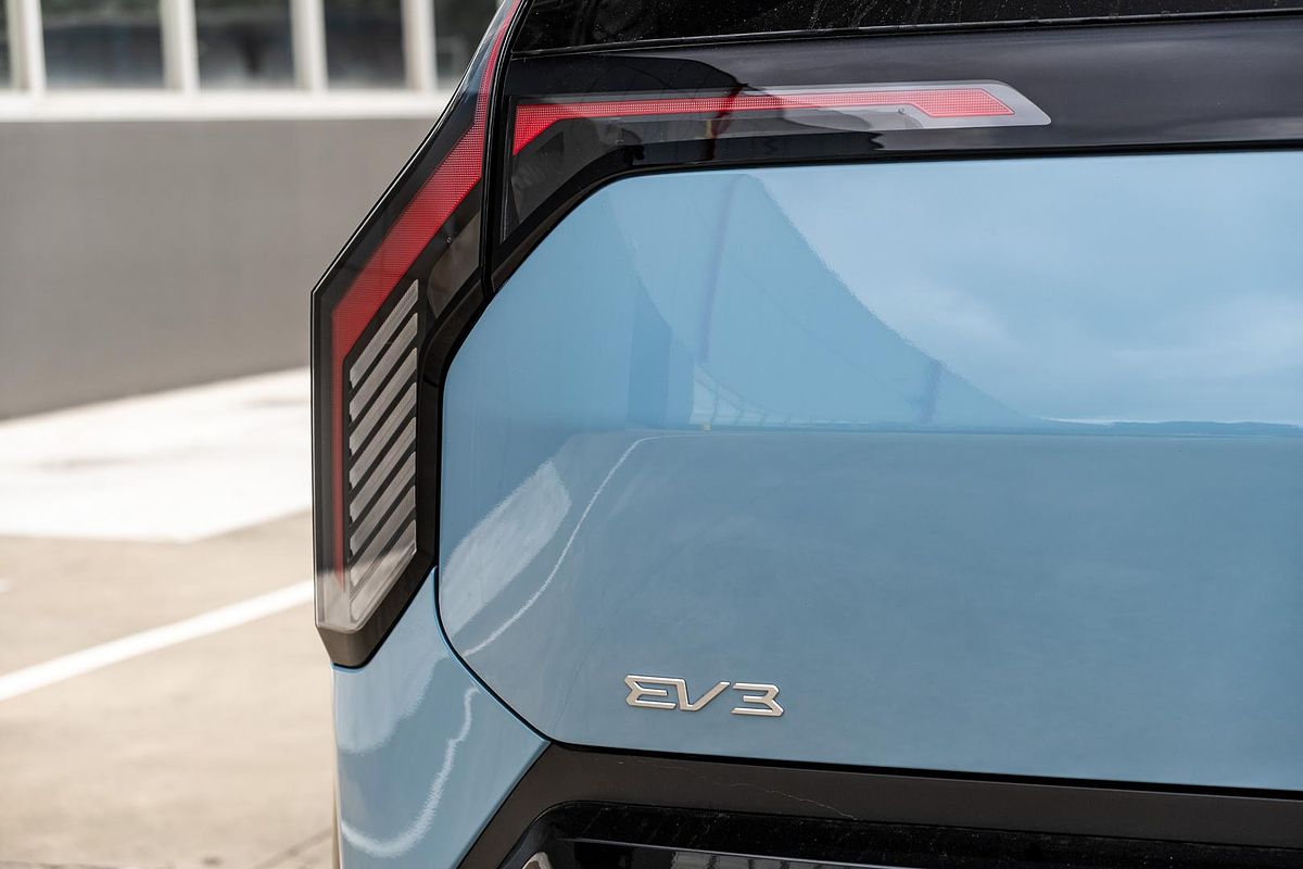 2025 Kia EV3 GT-Line Long Range SV
