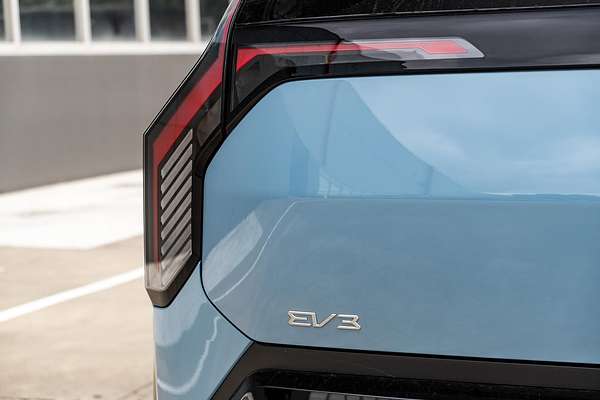 2025 Kia EV3 GT-Line Long Range SV