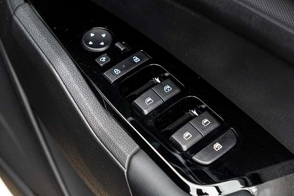 2025 Kia Sportage SX+ NQ5