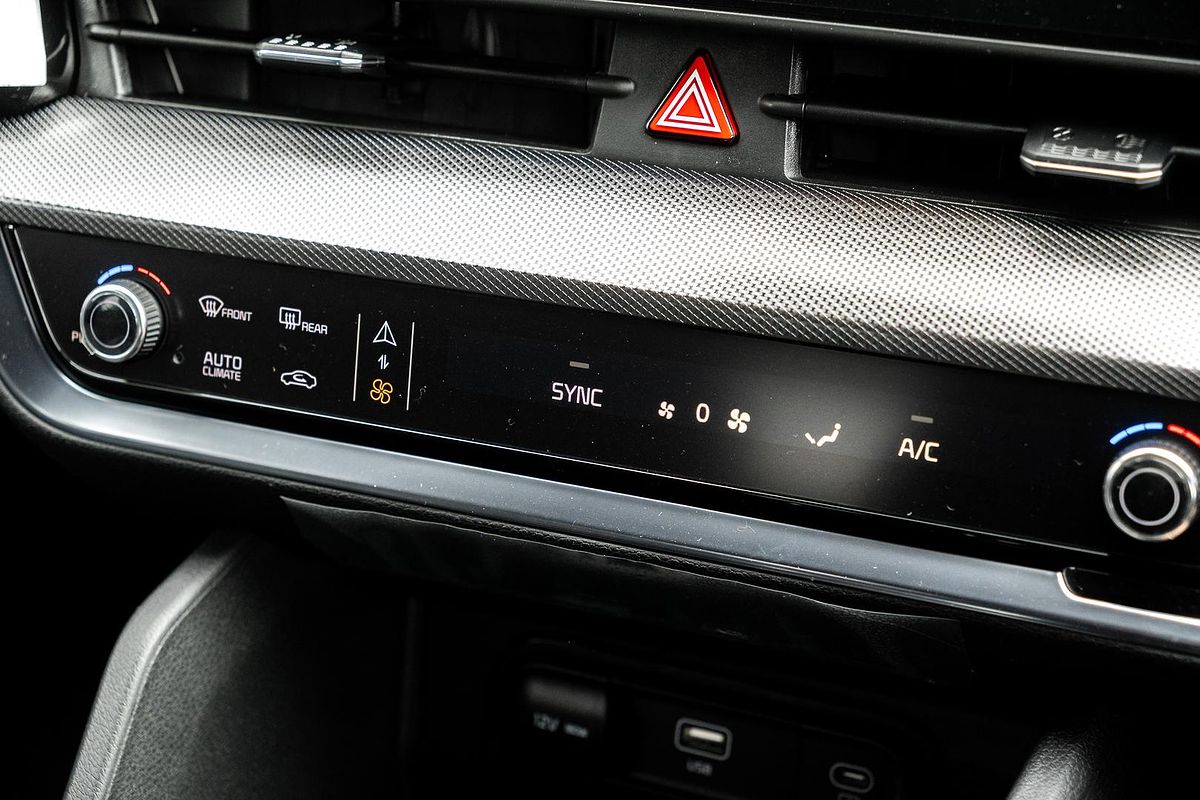 2025 Kia Sportage SX+ NQ5