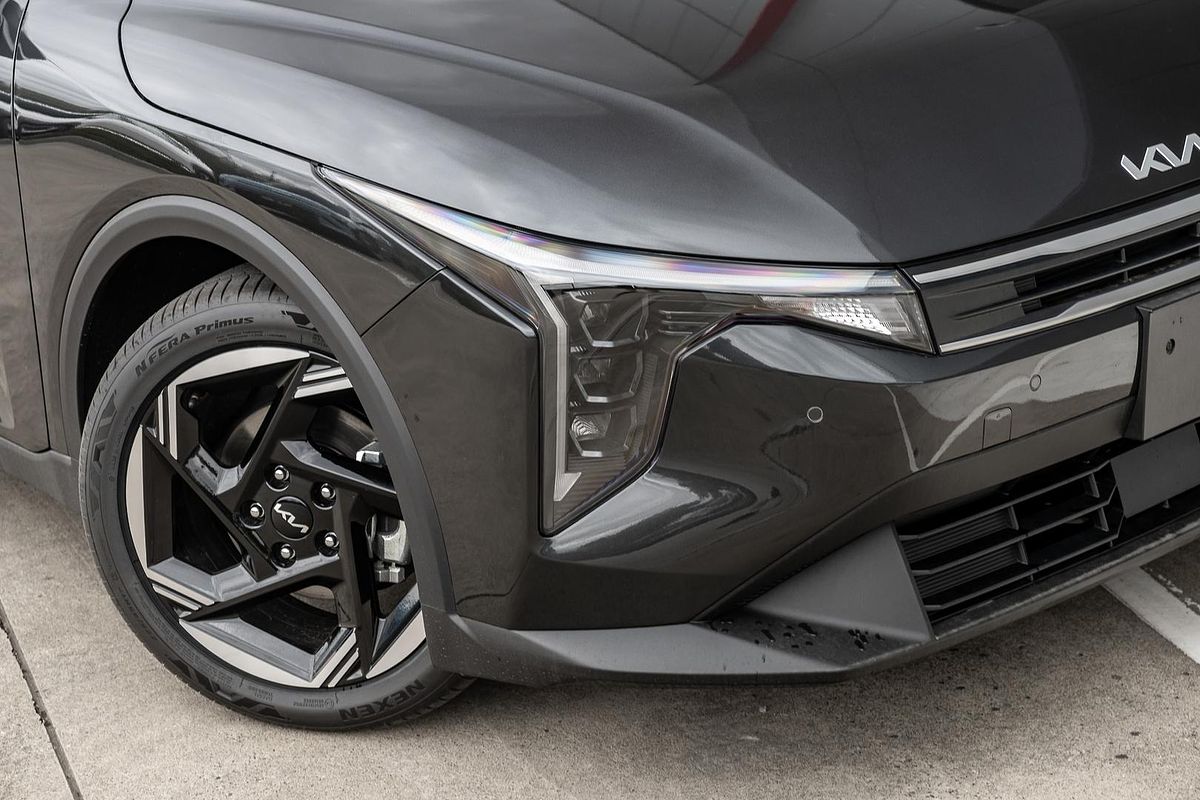 2025 Kia K4 Sport CL4m