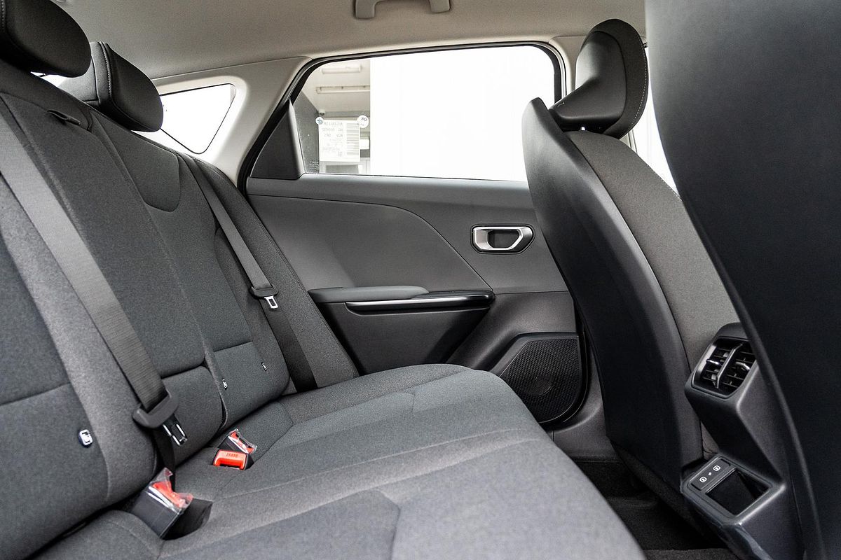 2025 Kia K4 Sport CL4m