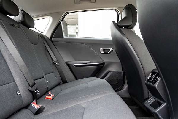 2025 Kia K4 Sport CL4m