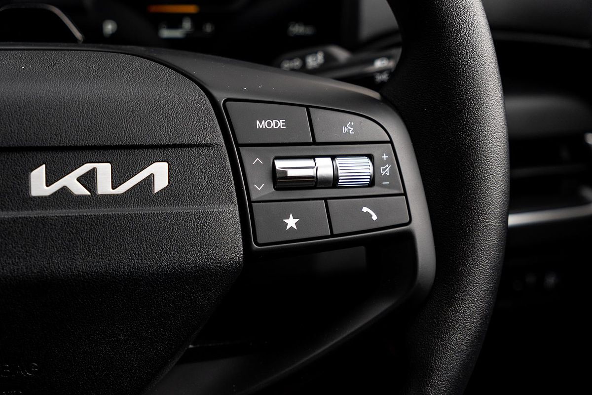 2025 Kia K4 Sport CL4m