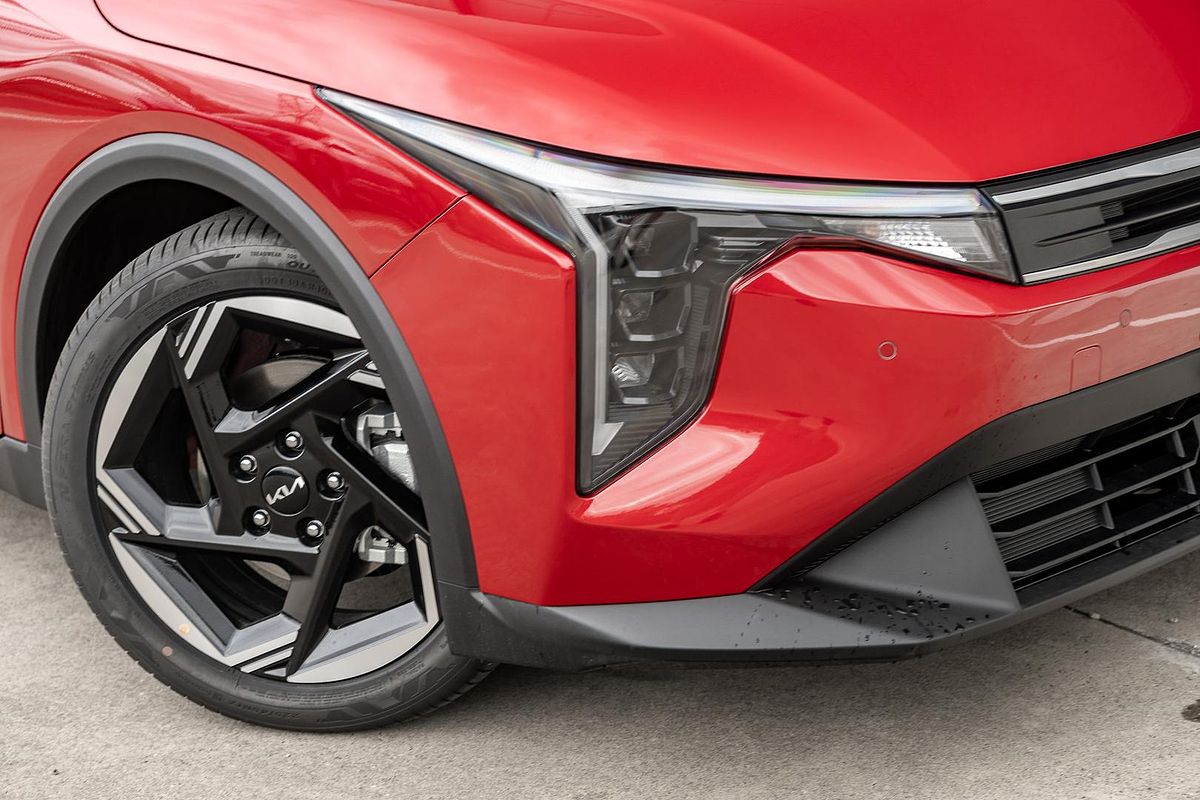 2025 Kia K4 Sport+ CL4m