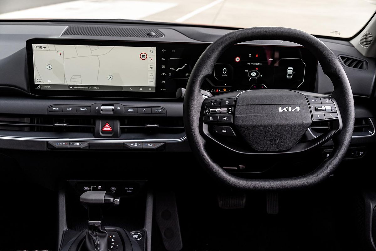 2025 Kia K4 Sport+ CL4m