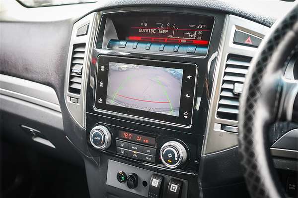 2017 Mitsubishi Pajero GLX NX