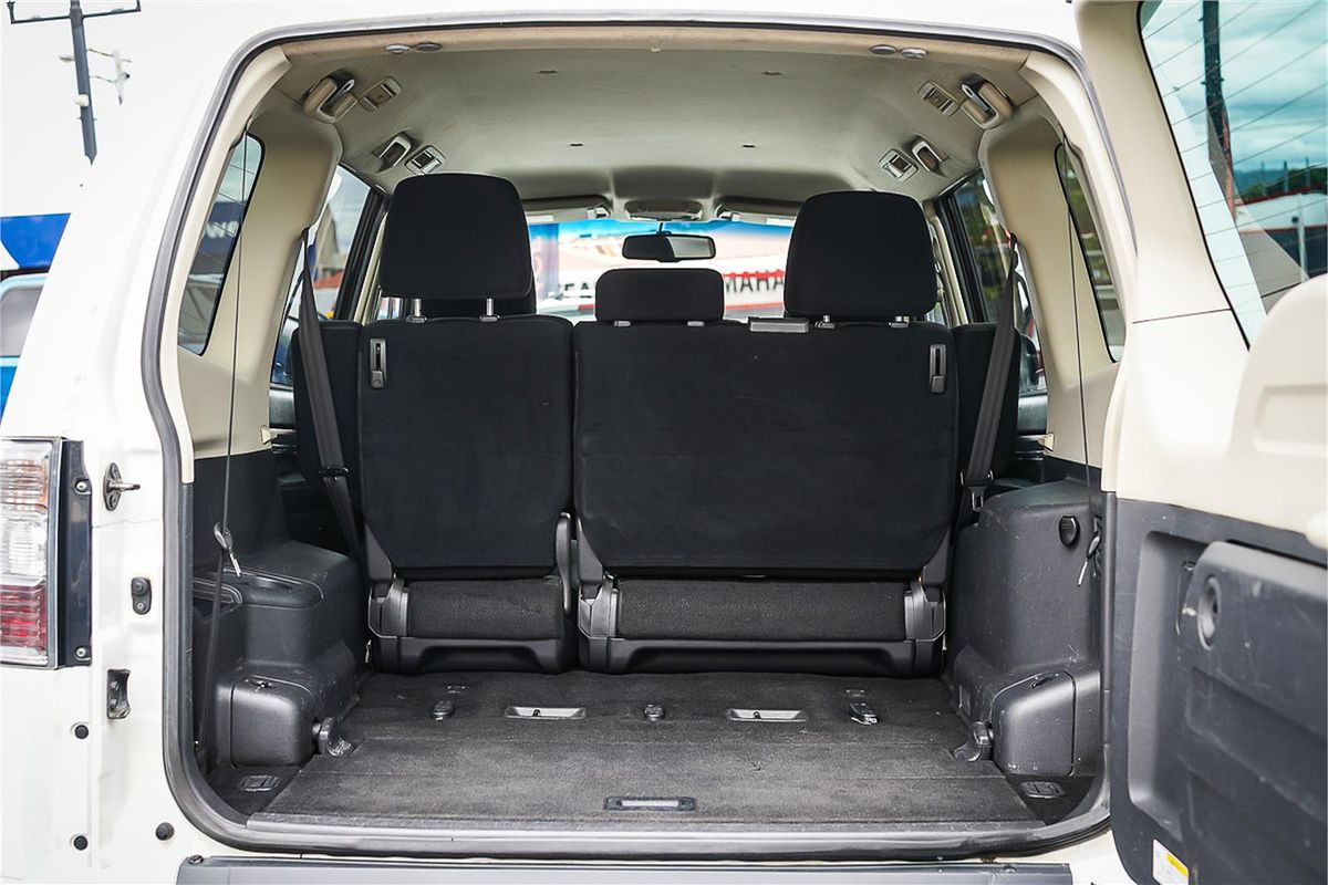 2017 Mitsubishi Pajero GLX NX