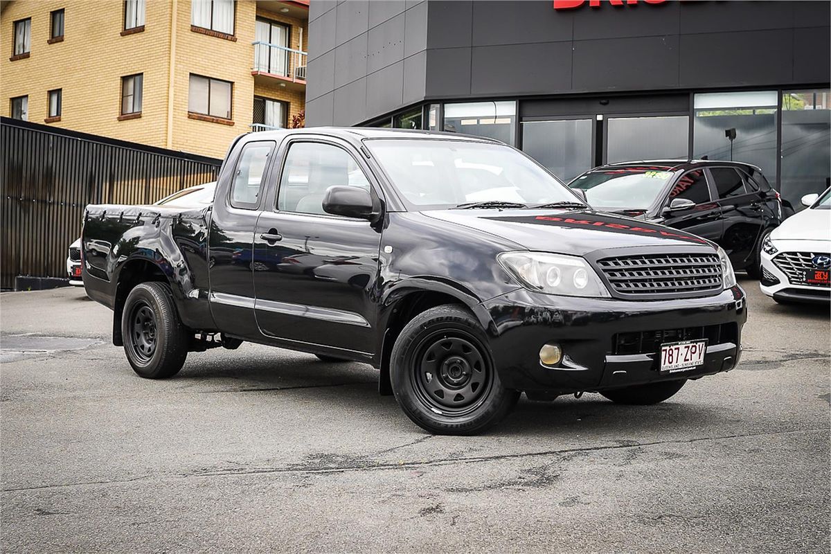 2008 Toyota Hilux SR GGN15R Rear Wheel Drive
