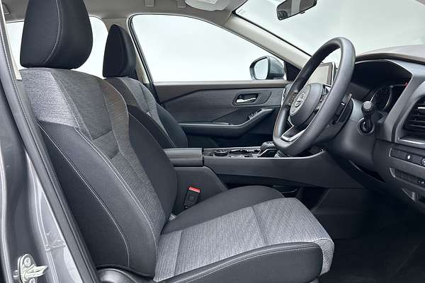 2023 Nissan X-TRAIL ST T33