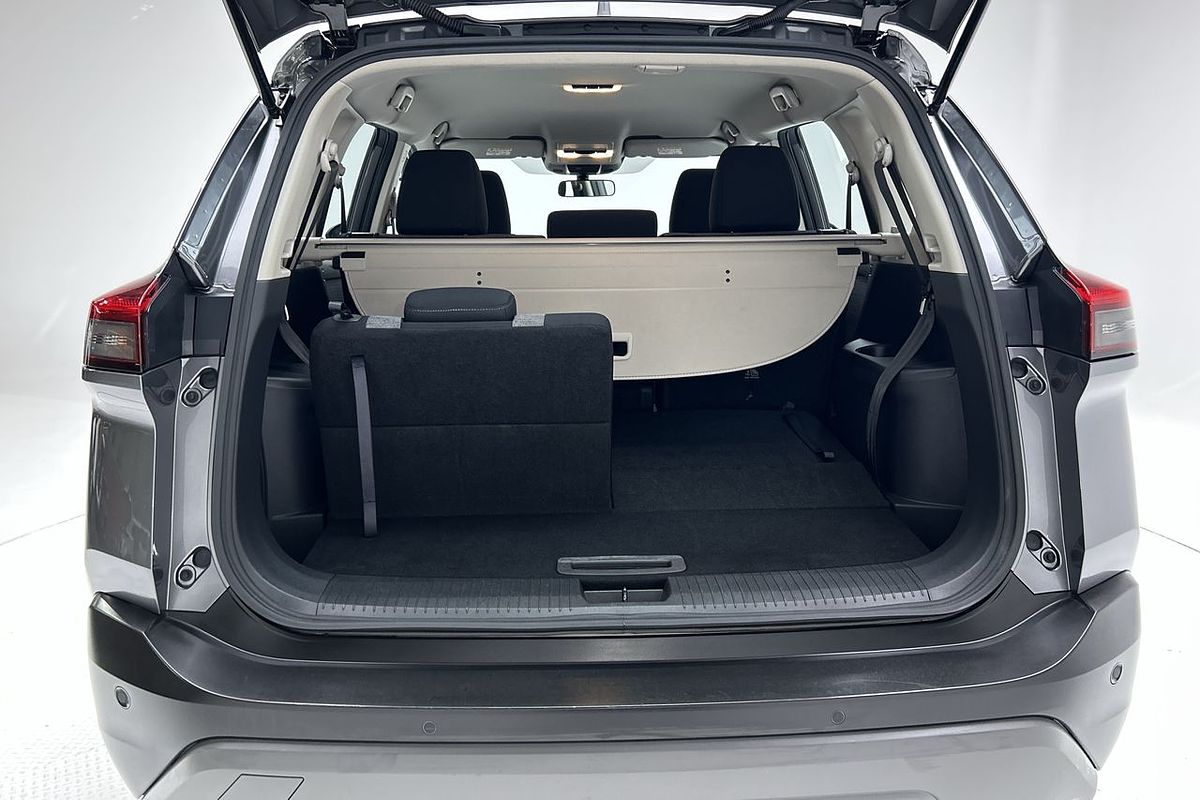 2023 Nissan X-TRAIL ST T33