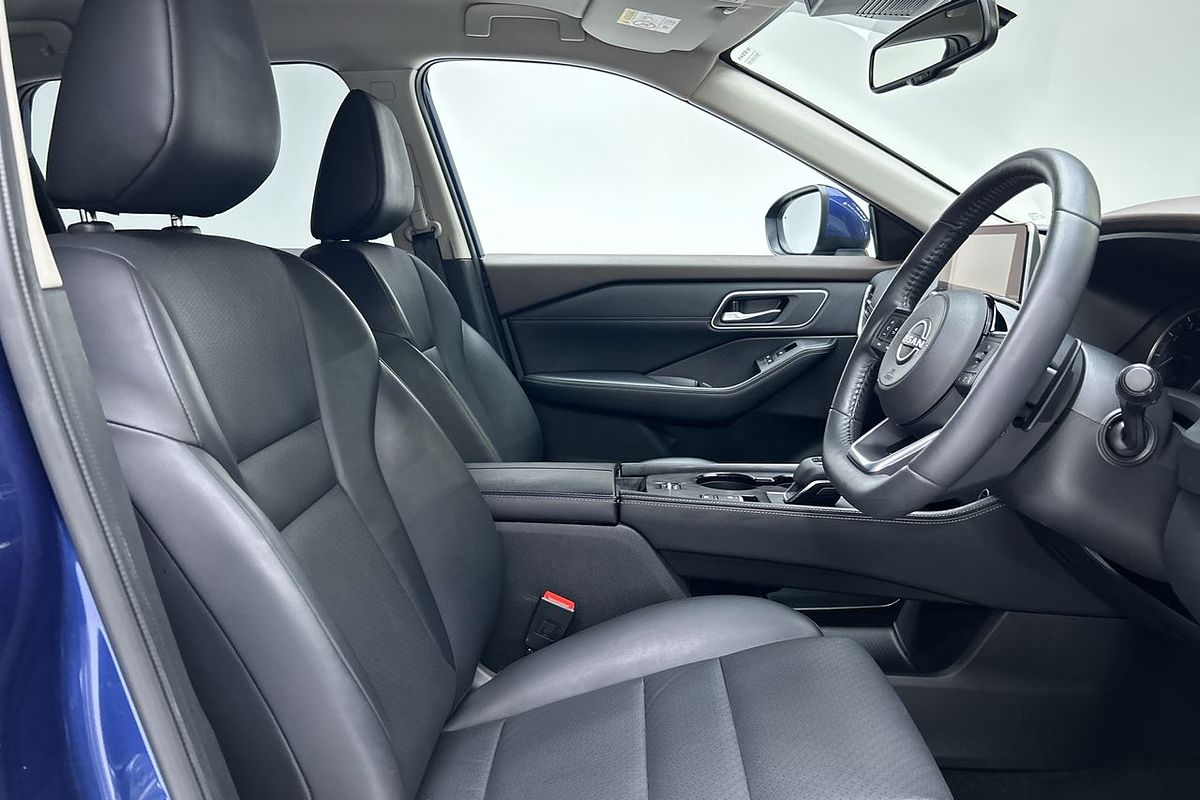 2023 Nissan X-TRAIL ST-L T33