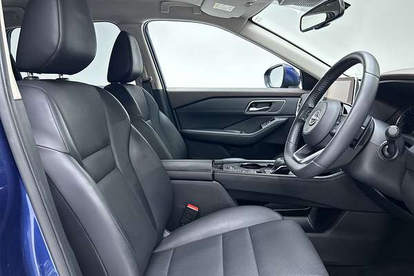 2023 Nissan X-TRAIL ST-L T33