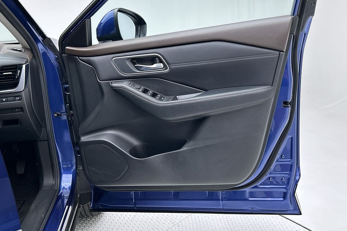 2023 Nissan X-TRAIL ST-L T33