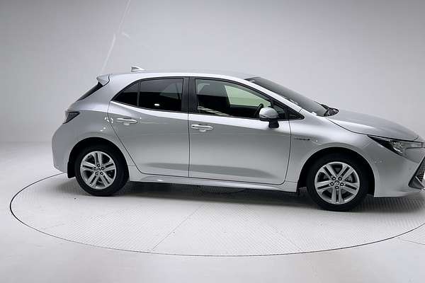 2020 Toyota Corolla SX Hybrid ZWE211R