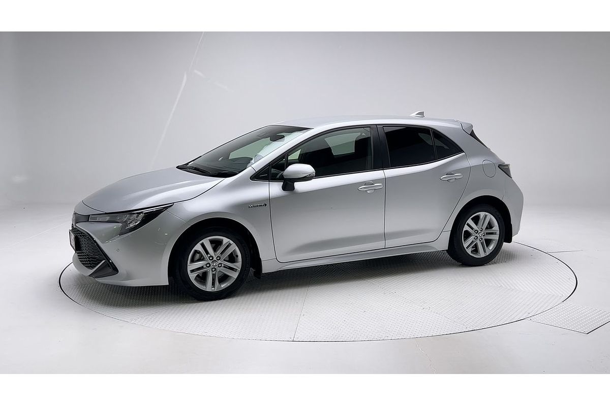 2020 Toyota Corolla SX Hybrid ZWE211R