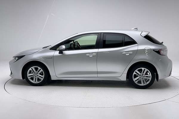 2020 Toyota Corolla SX Hybrid ZWE211R