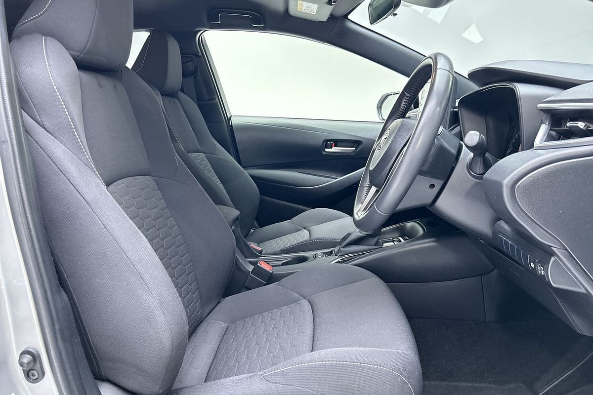 2020 Toyota Corolla SX Hybrid ZWE211R