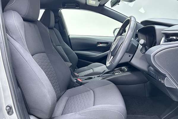 2020 Toyota Corolla SX Hybrid ZWE211R
