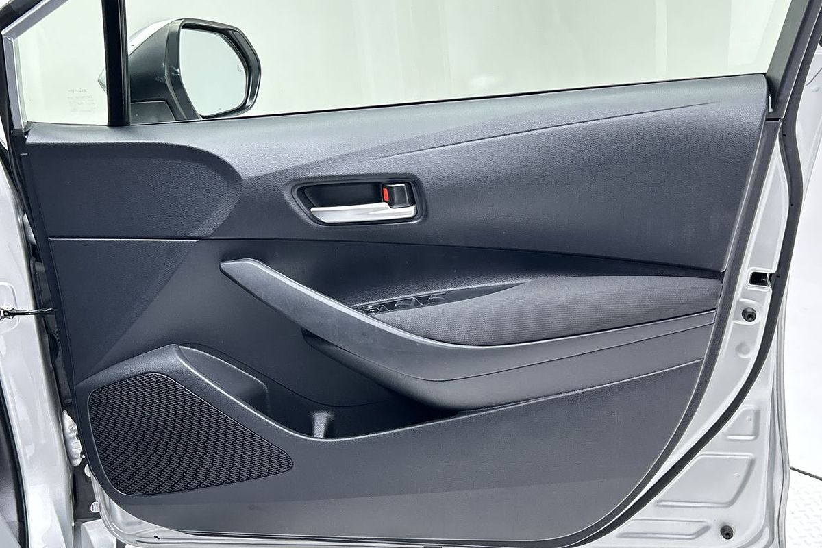 2020 Toyota Corolla SX Hybrid ZWE211R