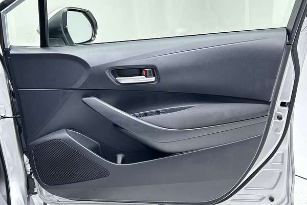 2020 Toyota Corolla SX Hybrid ZWE211R
