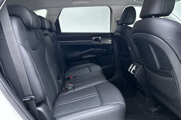 2023 Kia Sorento Sport+ MQ4