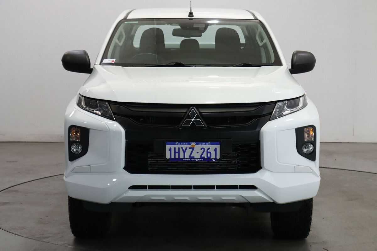 2023 Mitsubishi Triton GLX+ MR 4X4