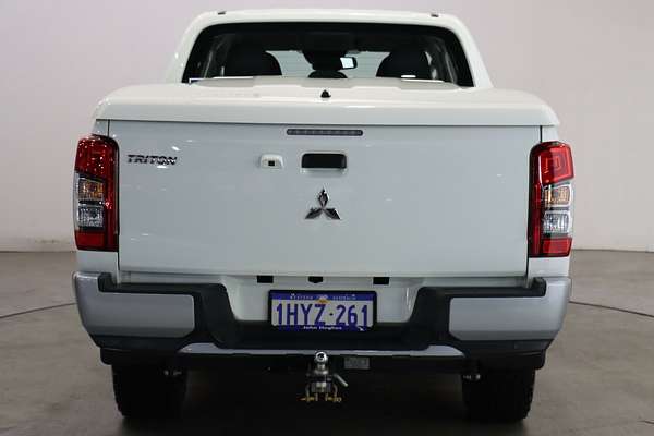 2023 Mitsubishi Triton GLX+ MR 4X4