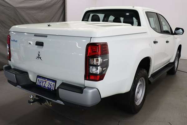 2023 Mitsubishi Triton GLX+ MR 4X4