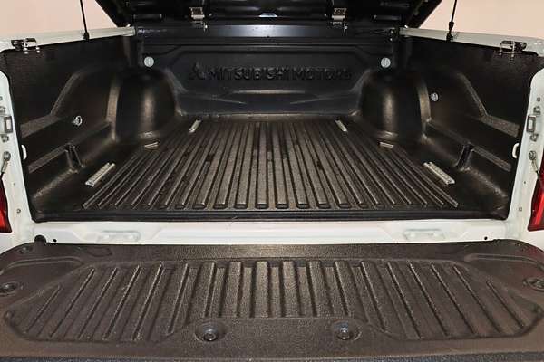 2023 Mitsubishi Triton GLX+ MR 4X4