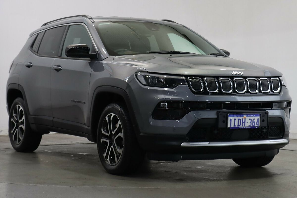 2023 Jeep Compass Limited M6