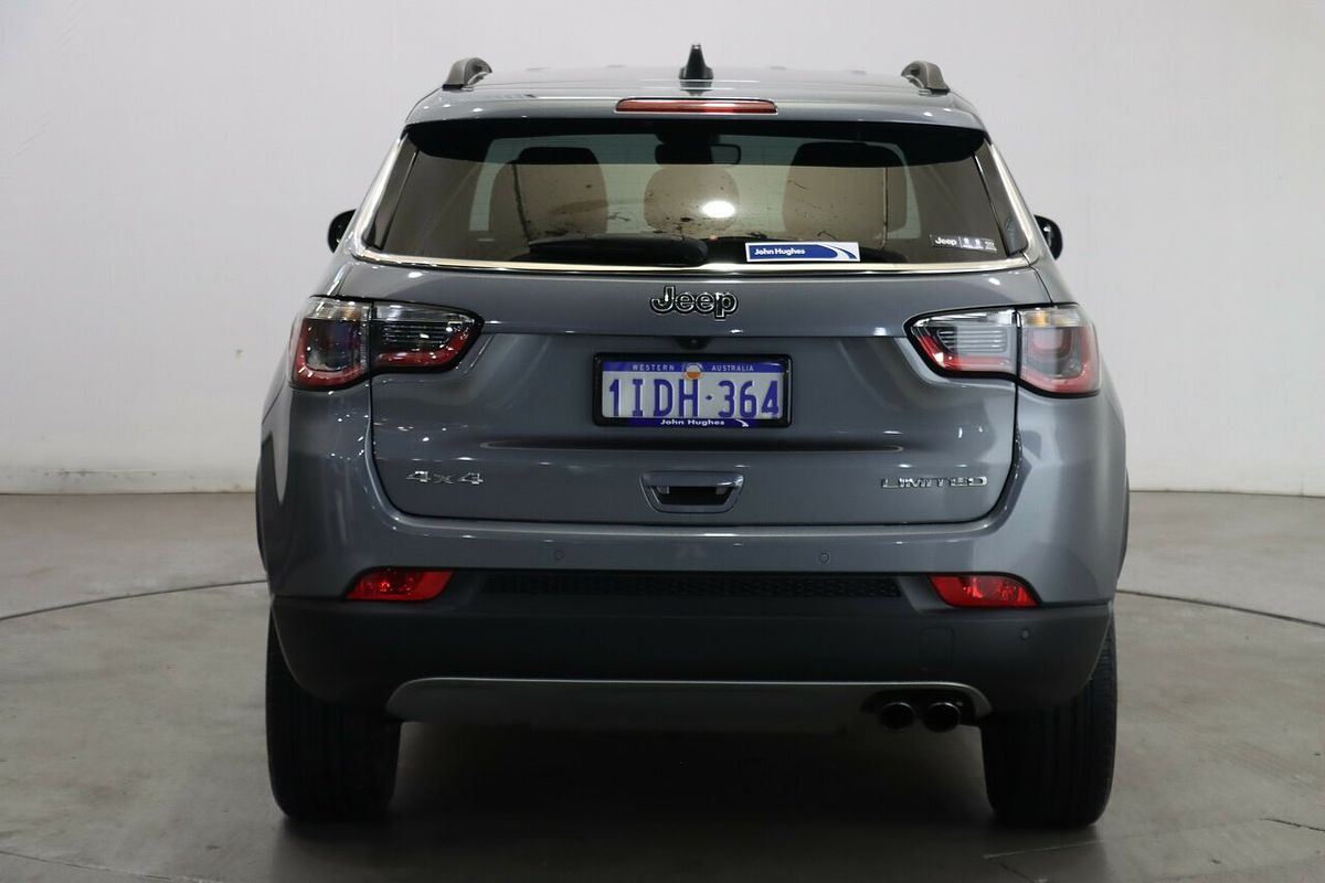 2023 Jeep Compass Limited M6
