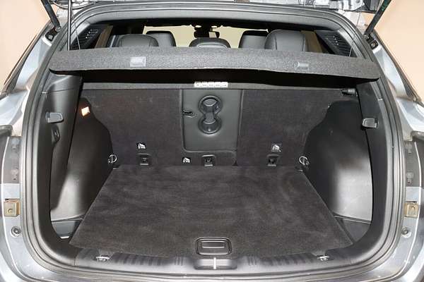 2023 Jeep Compass Limited M6