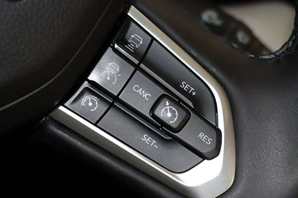 2023 Jeep Compass Limited M6
