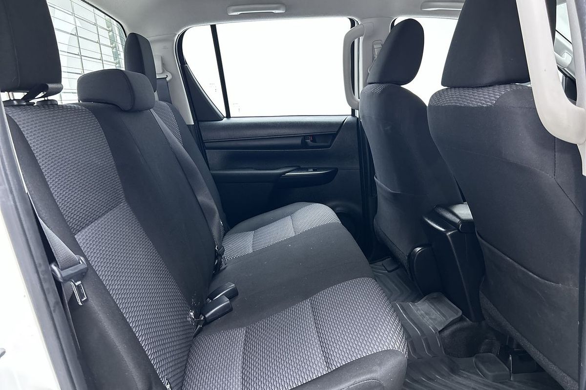 2018 Toyota Hilux Workmate TGN121R Rear Wheel Drive