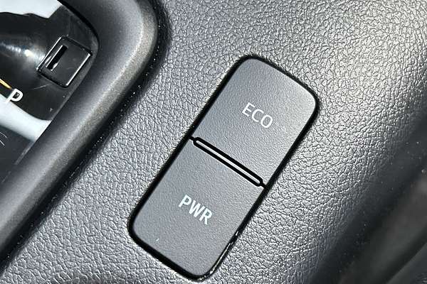 2023 Toyota Hilux SR GUN126R 4X4