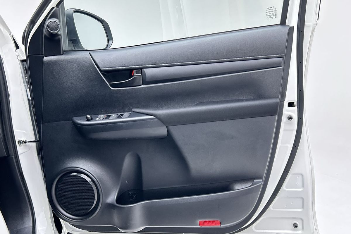 2023 Toyota Hilux SR GUN126R 4X4