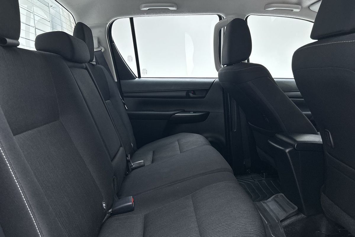 2023 Toyota Hilux SR GUN126R 4X4