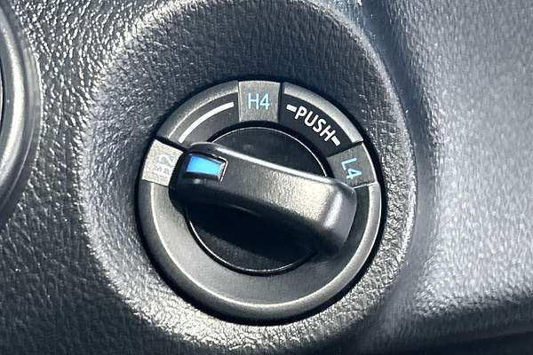 2023 Toyota Hilux SR GUN126R 4X4