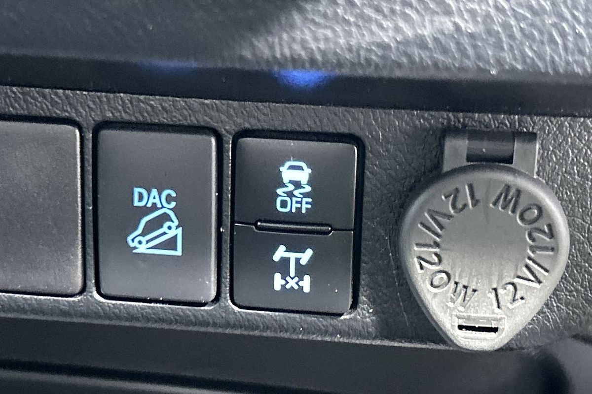 2023 Toyota Hilux SR GUN126R 4X4