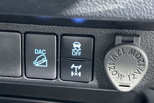 2023 Toyota Hilux SR GUN126R 4X4