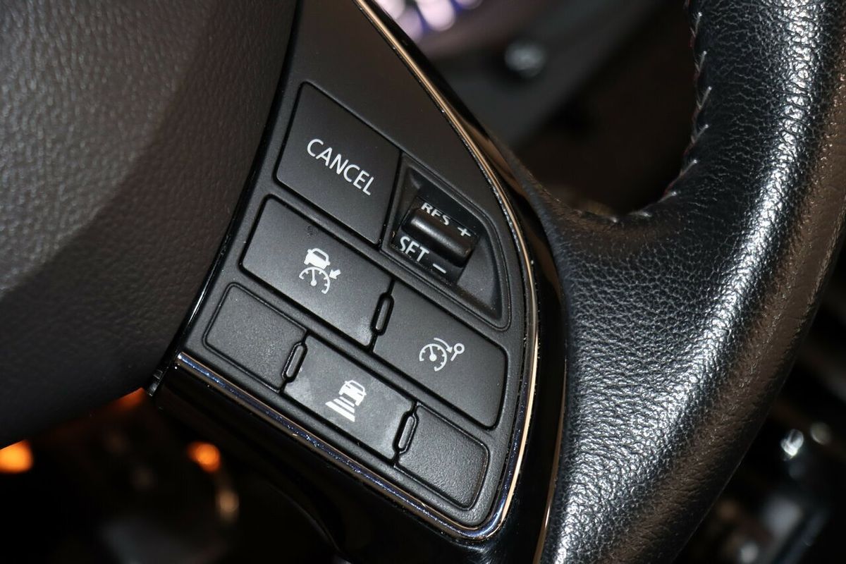 2021 Mitsubishi Outlander ES ZL